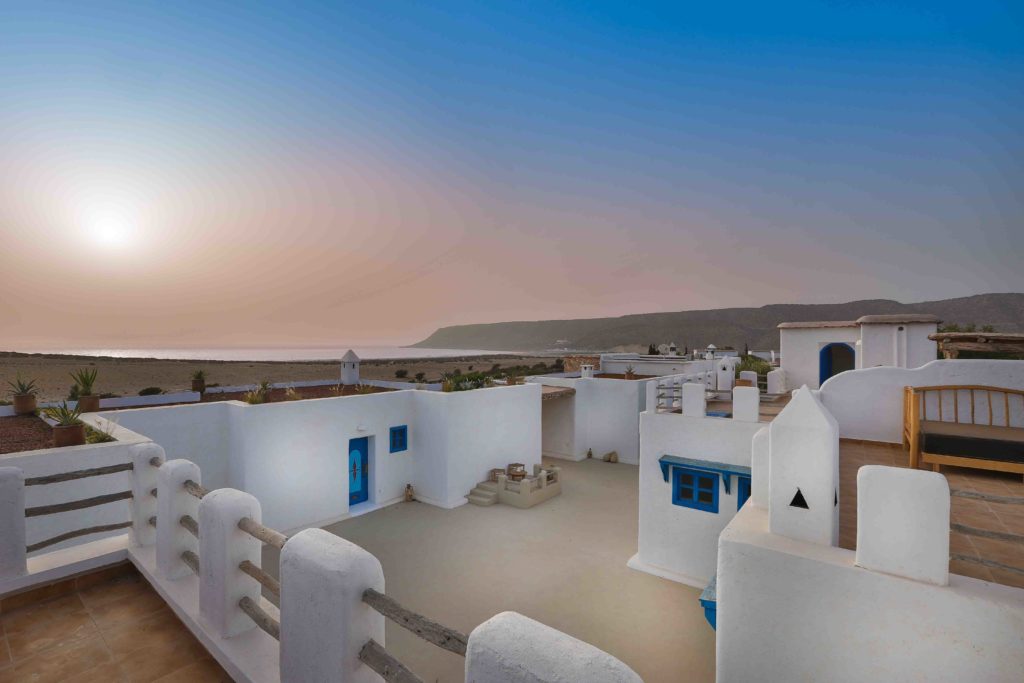 roof top tasgua yan maroc retraite yoga